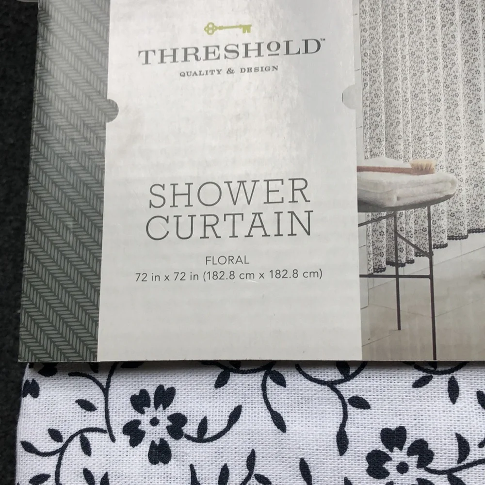 Threshold 100% Cotton Shower Curtain White + Small Navy Flowers Size 72